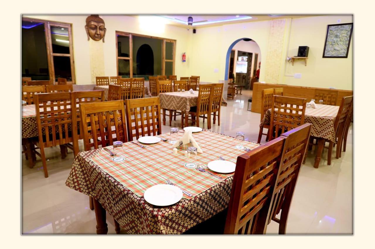 The Ranikhet Continental酒店 外观 照片