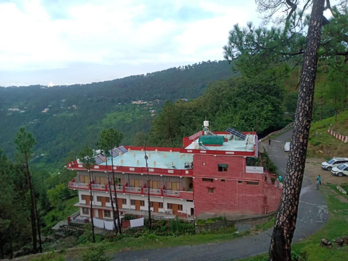 The Ranikhet Continental酒店 外观 照片